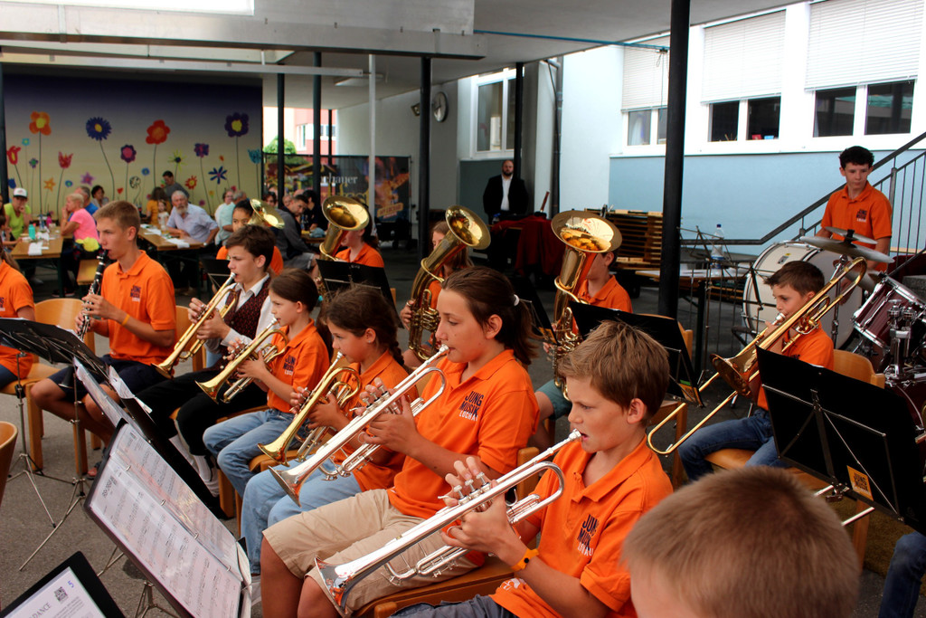 Musikverein DORFFEST C JUNGMUSIK 25-07-2021 _8_.JPG