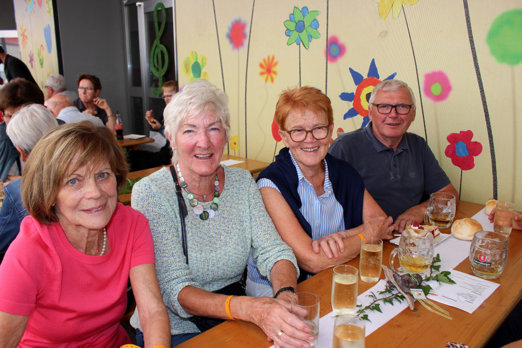 Musikverein DORFFEST E BESUCHER 25-07-2021 _8_.JPG