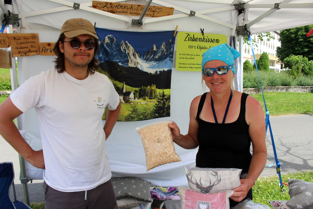 Kunstmarkt am Kaiserstrand ORG T__pferei G__ttinger 20-06-2021 _13_.JPG