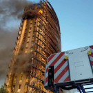 Mailand: Hochhaus stand in Flammen
