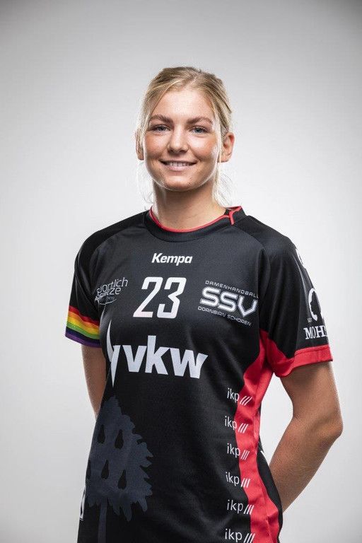 Julia_Marksteiner_SSV_Dornbirn_Photo_StudioFasching_28374.jpg