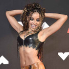 2021_MTV_Video_Music_Awards_-_Arrivals_88835 _1_.jpg