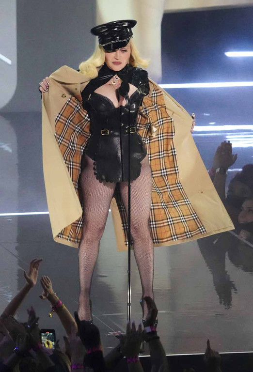 2021_MTV_Video_Music_Awards_-_Show_37206.jpg