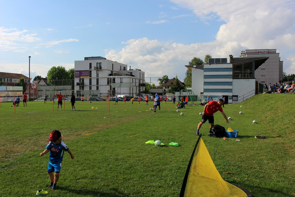 Z Fu__ball NACHWUCHS Training ALLGEMEIN Symbolfoto TRAININGSBETRIEB September 2021 _2_.JPG