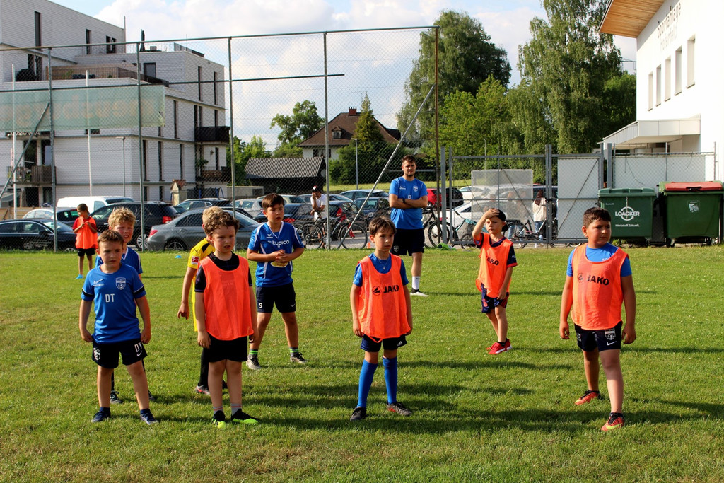 Z Fu__ball NACHWUCHS Training ALLGEMEIN Symbolfoto TRAININGSBETRIEB September 2021 _5_.JPG