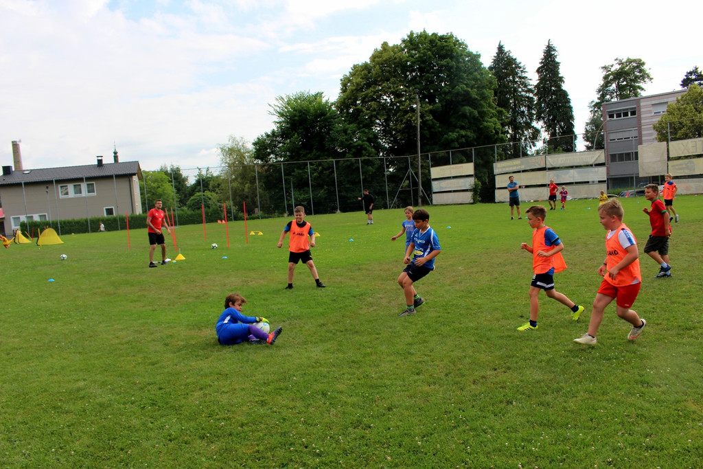 Z Fu__ball NACHWUCHS Training ALLGEMEIN Symbolfoto TRAININGSBETRIEB September 2021 _6_.JPG