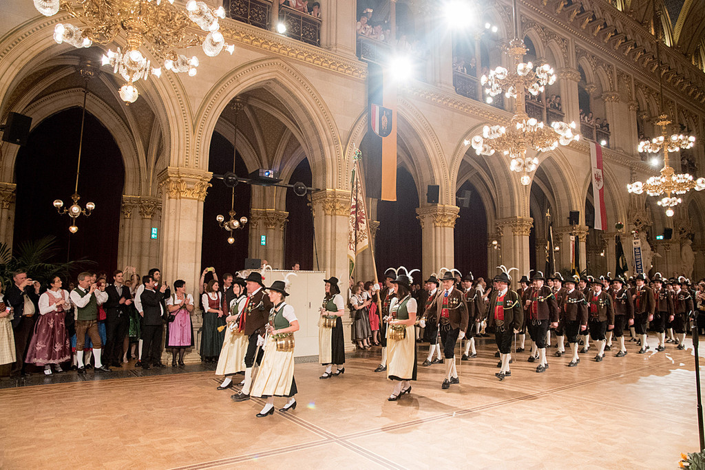 Tirolerball_Wiener Rathaus_2 Foto Die Eventfotografen Martin H__rmandinger.jpg