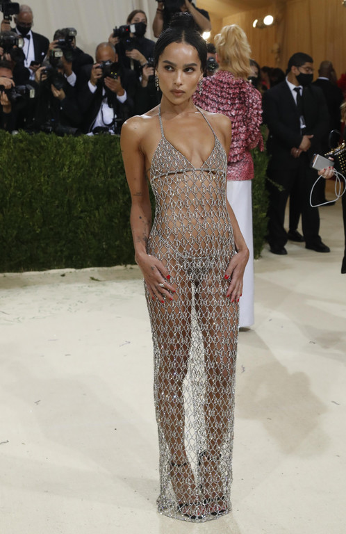 2021-09-14T015701Z_1259320562_HP1EH9E05EZ5D_RTRMADP_3_FASHION-MET-GALA _1_.JPG