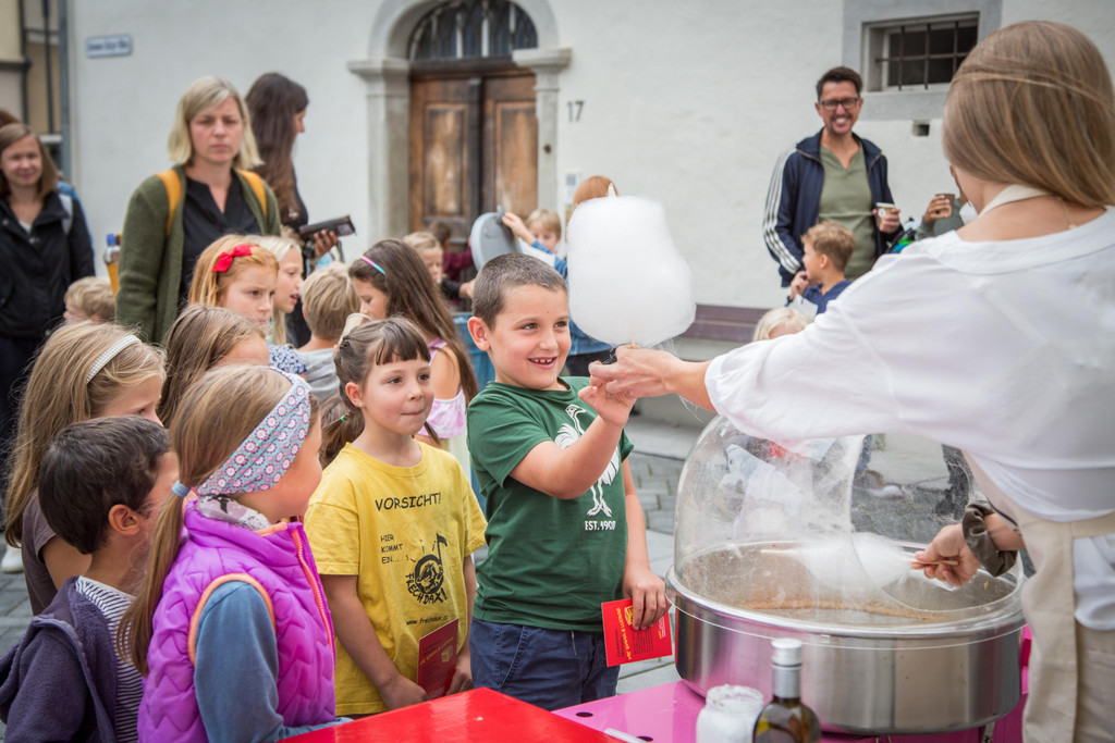 Kinderprogramm 1.jpg