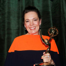 2021-09-20T033248Z_742920606_RC2FTP9K7OM8_RTRMADP_3_AWARDS-EMMYS-THE-CROWN.JPG
