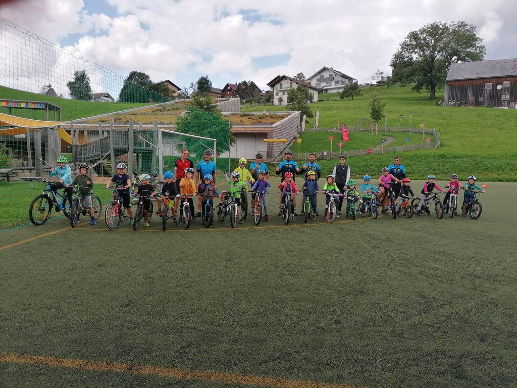 Mountainbikeclub1.jpg