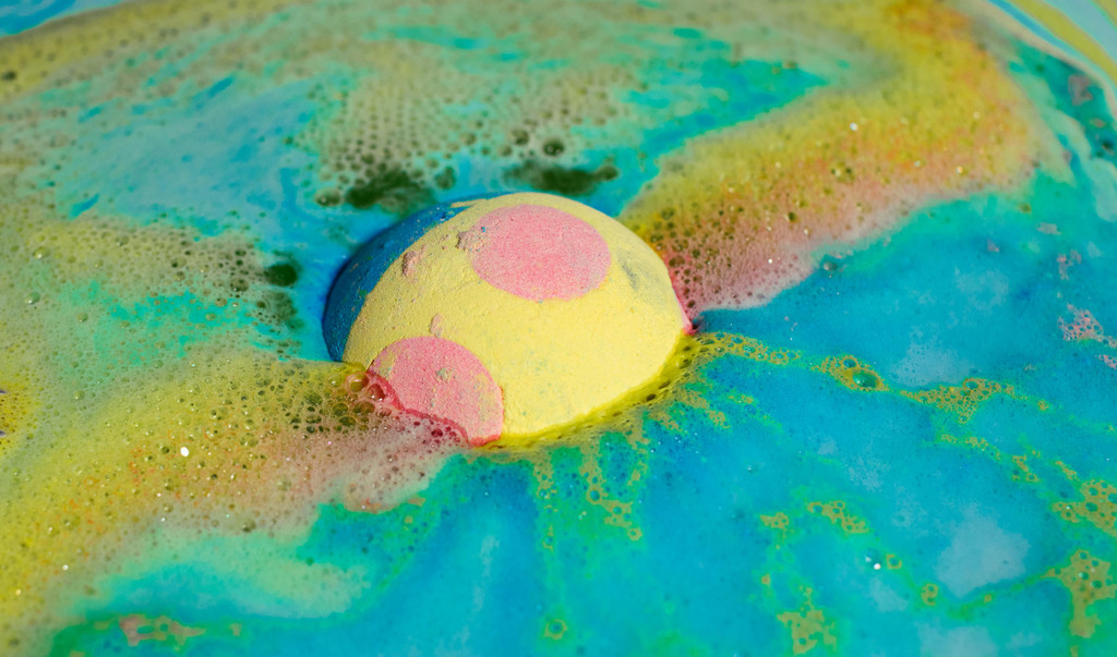 lord_of_misrule_bath_bomb_hero_2021-6.jpg