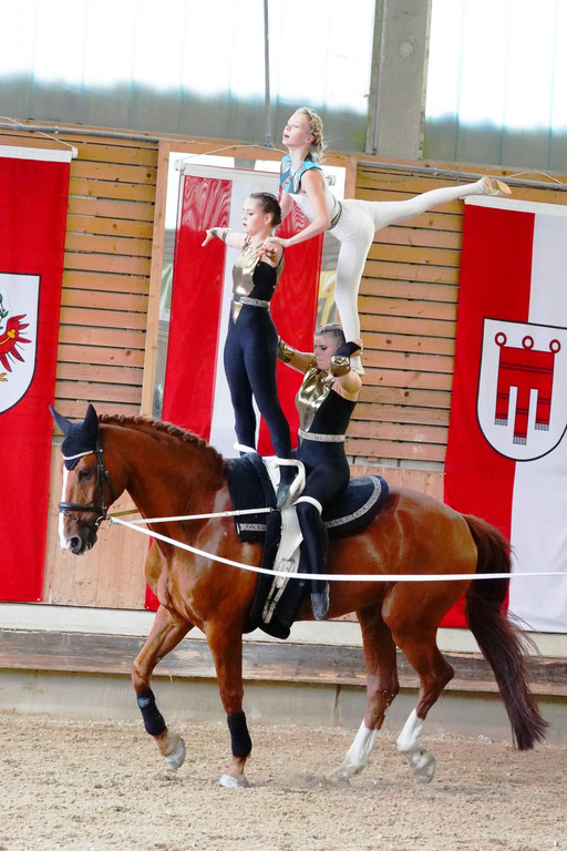 VRZ-Dornbirn I_Michelle W__rz_ Lisa H__mmerle_ Iina Rhomberg_Foto-Andrea Fuchshumer.JPG