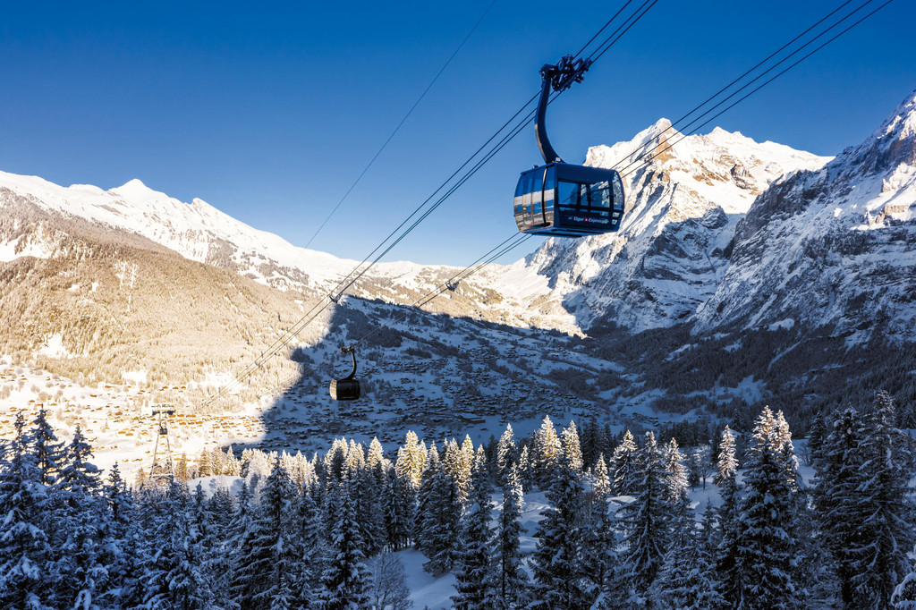 Doppelmayr_Eiger Express_Grindelwald.jpg