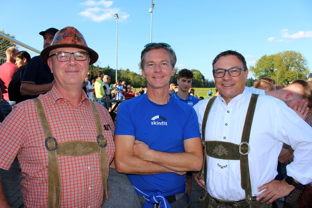 Lochau Fu__ball TRAINING C SCHNETZER _1_.JPG