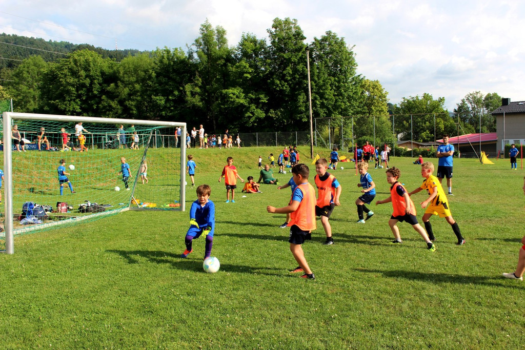 Lochau Fu__ball TRAINING A NACHWUCHS Symbolfoto _5_.JPG