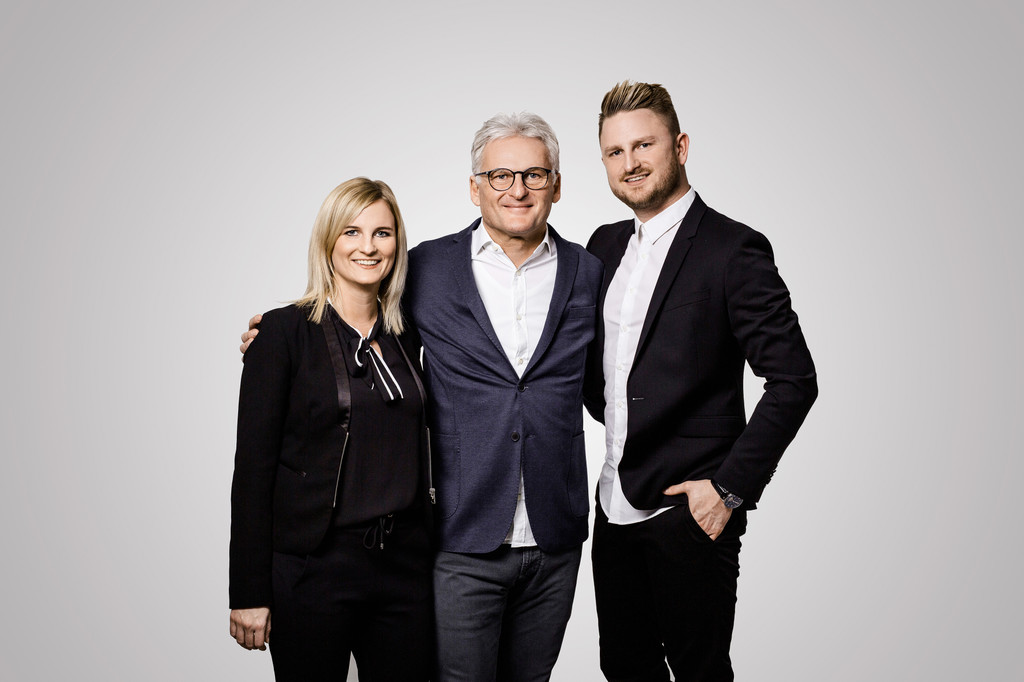 sehen_wutscher_vlnr_ Alexandra Wutscher_ Fritz Wutscher_ Fritz Wutscher jun Miriam Primik_Image.jpg