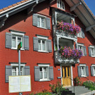 Spielgruppe Geb__ude.jpg