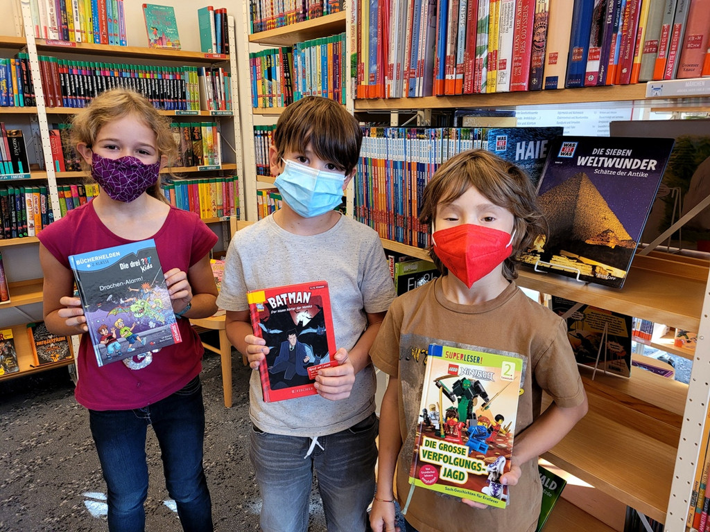 B__cherei als SCHULBIBLIOTHEK Klassenbesuch VS Oktober 2021 _8_.jpg