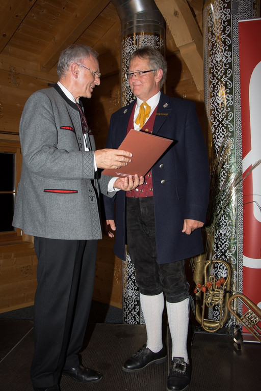 ERN_4730_mittel.jpg