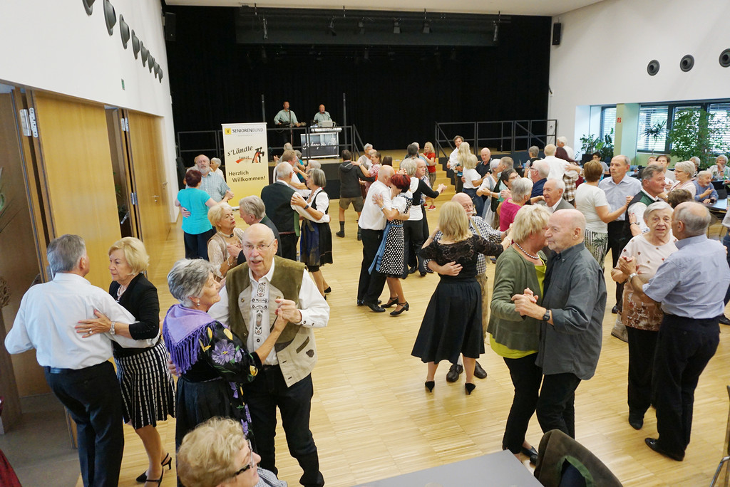 06_ Oktober 2021.jpeg