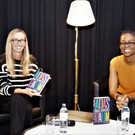 Ingrid F__rhapter vom F_M_ Felder Archiv mit Buchautorin Sharon Dodua Otoo.JPG