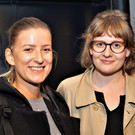 Stefanie Bilgeri und Stefanie Tschol freuten sich auf die Lesung.JPG