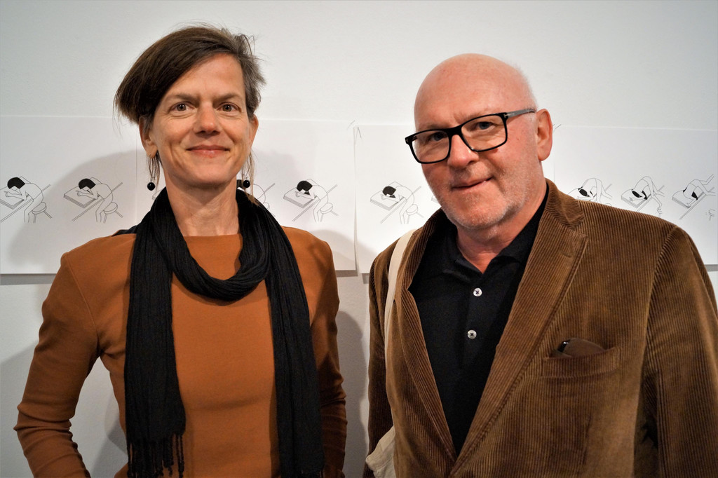 K__nstlerin Uta Belina Waeger und Kulturamtsleiter Roland J__rg.JPG