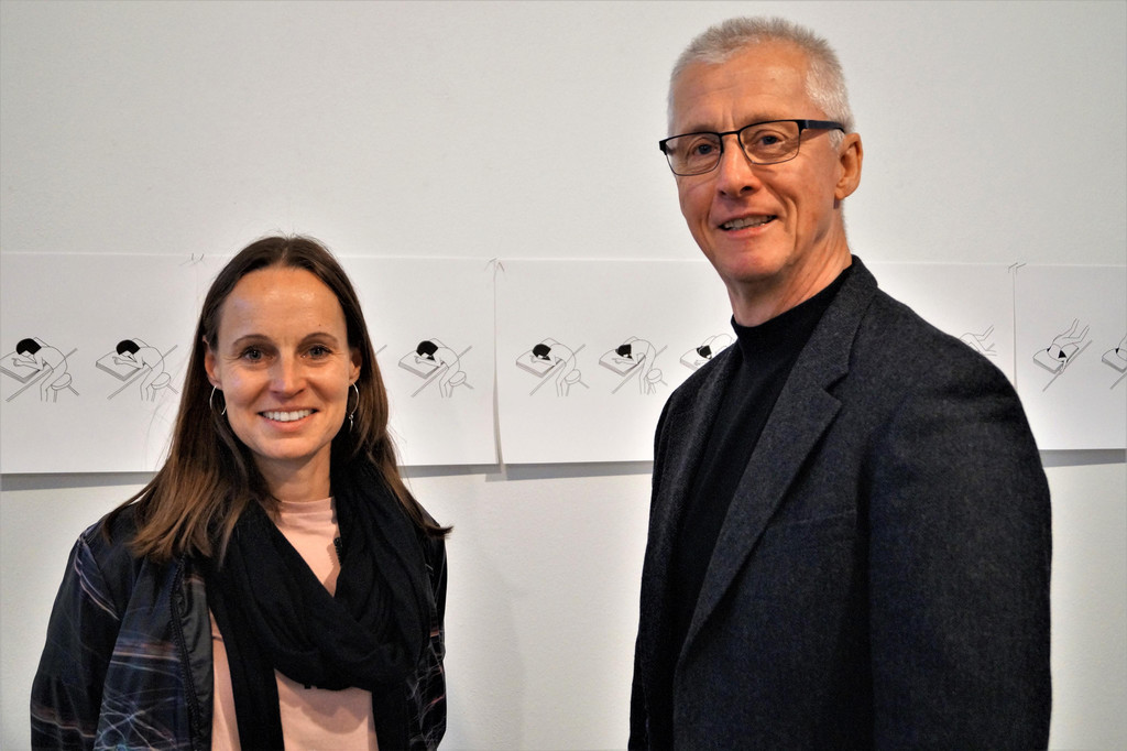 Kuratorin Kirsten Helfrich und Galerist Erhard Witzel.JPG