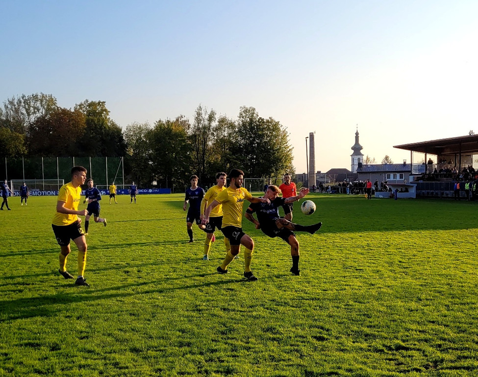 Fu__ball SVL Spiel gegen H__chst 16-10-2021 _20_.jpg