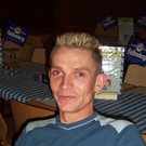 884132.jpg