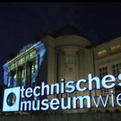 Das Haus erstrahlt mit in Echtzeit generierten Animationen.jpg