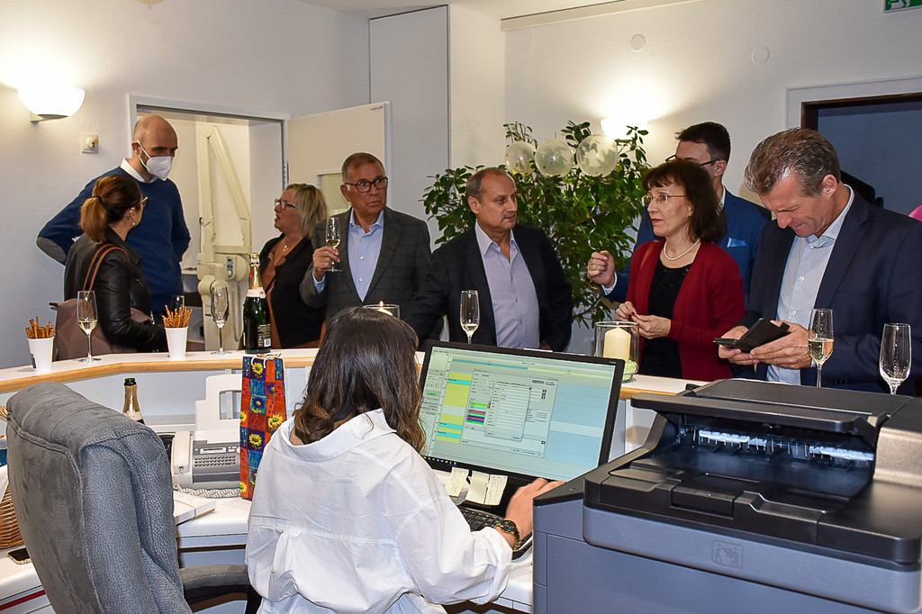 20211015_Er__ffnung Zahnarztpraxis-16.jpg