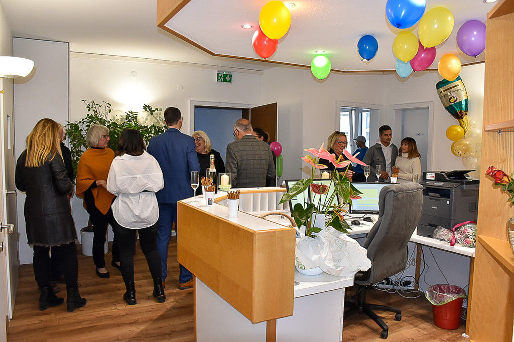 20211015_Er__ffnung Zahnarztpraxis-11.jpg