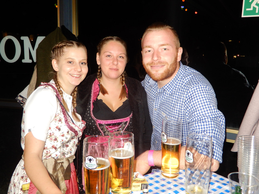 Oktoberfest 070.JPG