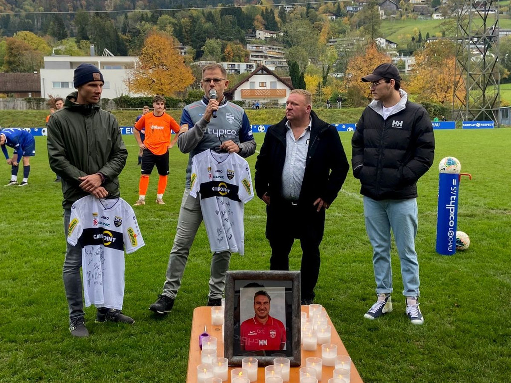 Fu__ball SVL BENEFIZSPIEL FAM MALIN Fotos vom Event 26-10-2021 _14_.jpg