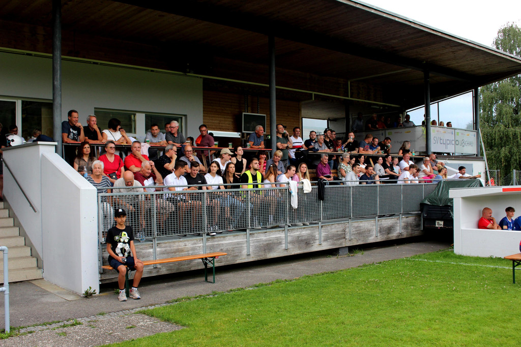 Fu__ball SVL Spiel gegen Feldkirch B ZUSCHAUER 27-07-2021 _2_.JPG