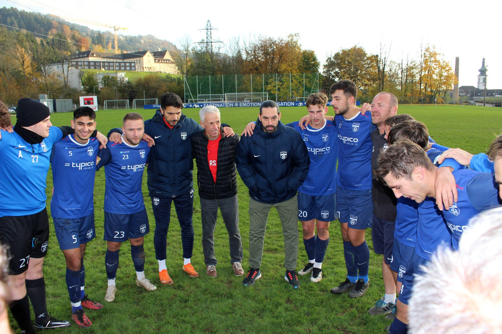 Fu__ball SVL Spiel gegen Bezau WINTERK__NIG 06-11-2021 _25_.JPG