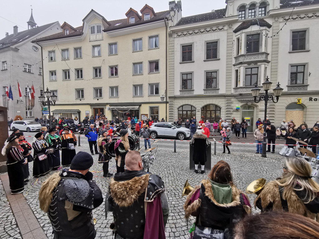 faschingsbeginn-2021-56a_51674618208_o.jpg