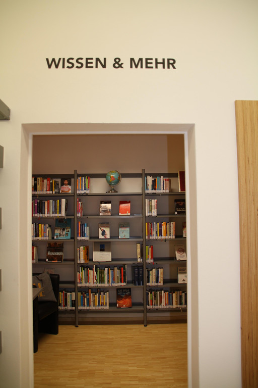 IMG_9015a Neuer Raum Wissen und mehr.jpg