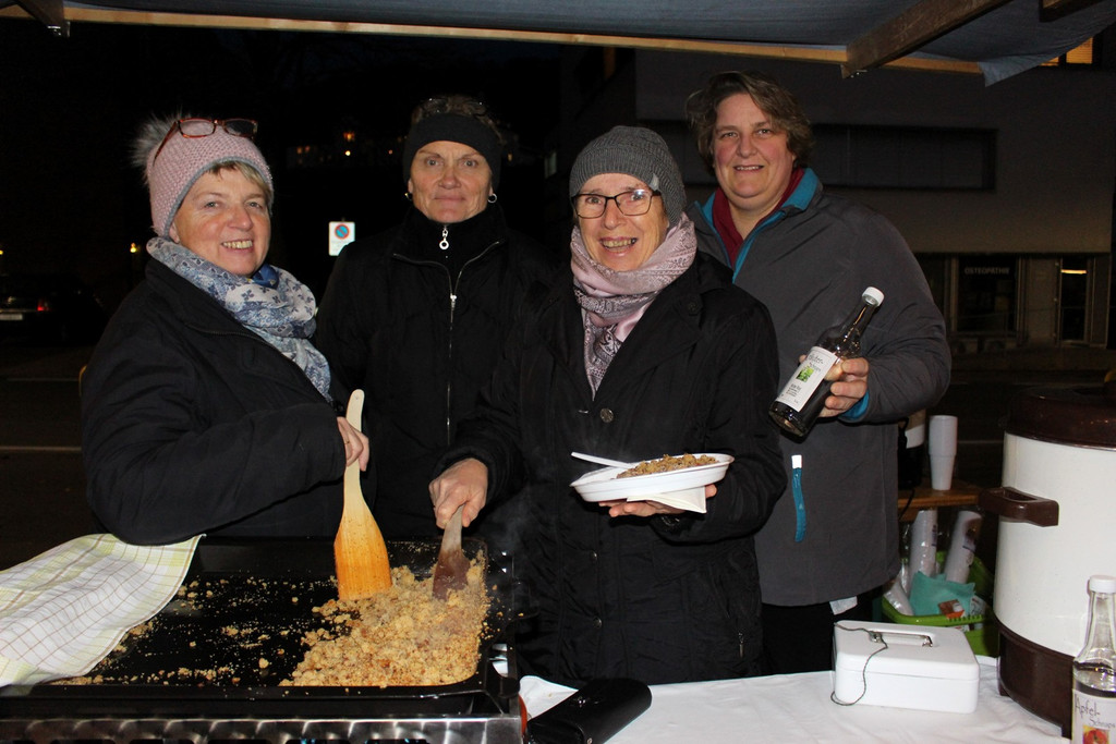 B Weihnachtsmarkt C St__nde mit Angebot 30-11-2019 _6_.JPG