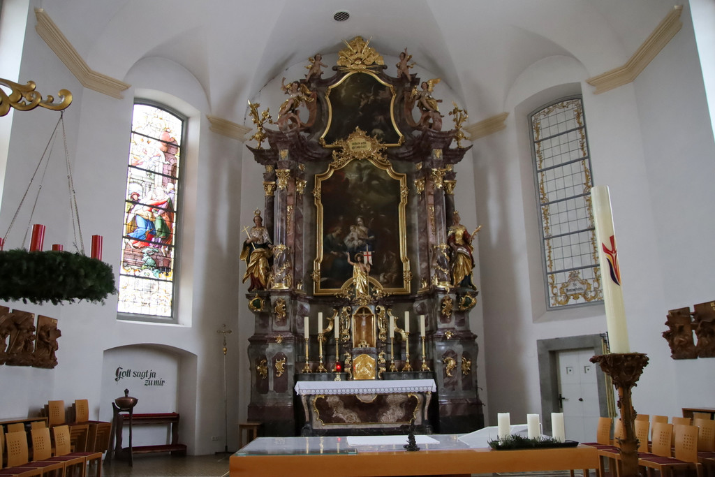 Kirche _7_.JPG