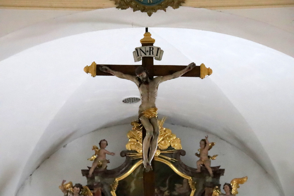 Kirche _12_.JPG