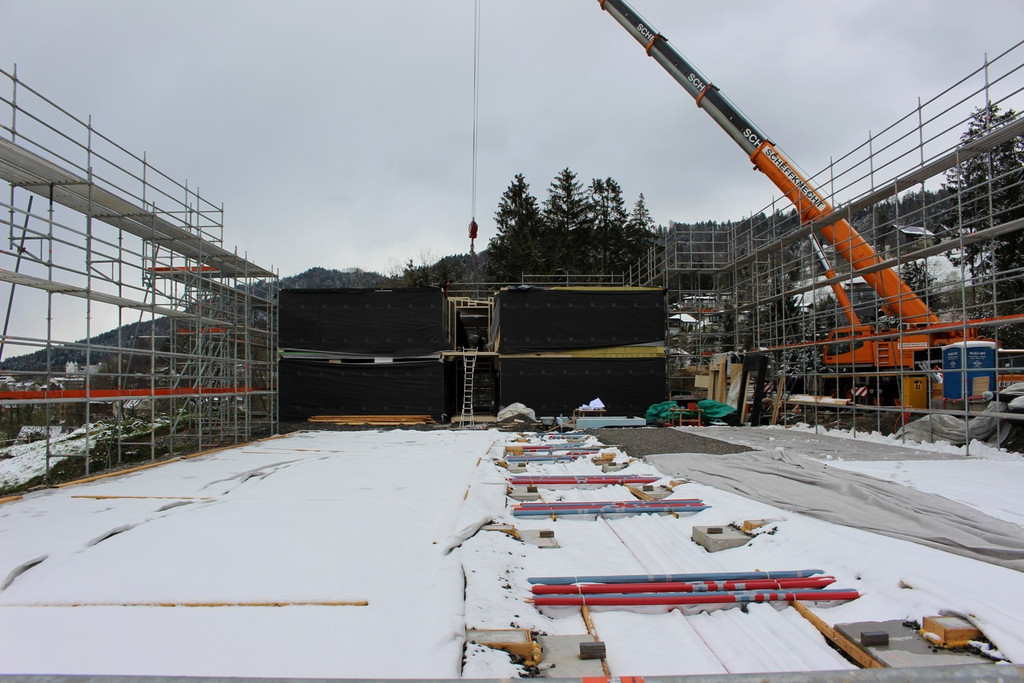 Jesuheim Projekt Haus Pf__nder C AUFBAU HOLZMODUL-CONTAINER April 2021 _12_.JPG