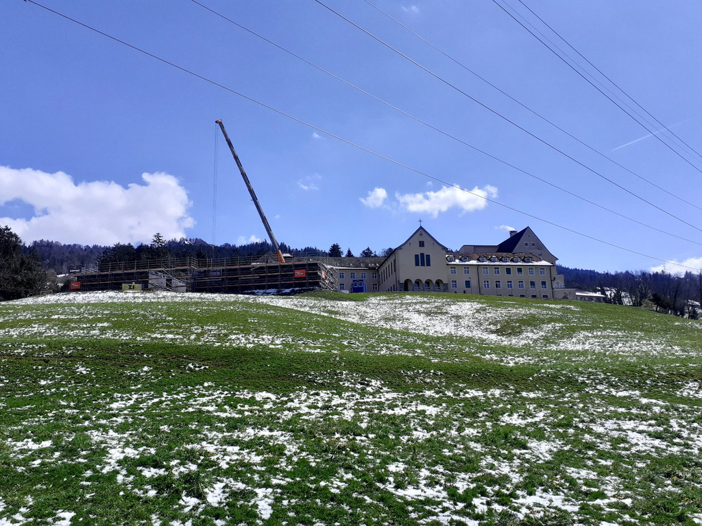 Jesuheim Projekt Haus Pf__nder C AUFBAU HOLZMODUL-CONTAINER April 2021 _15_.jpg