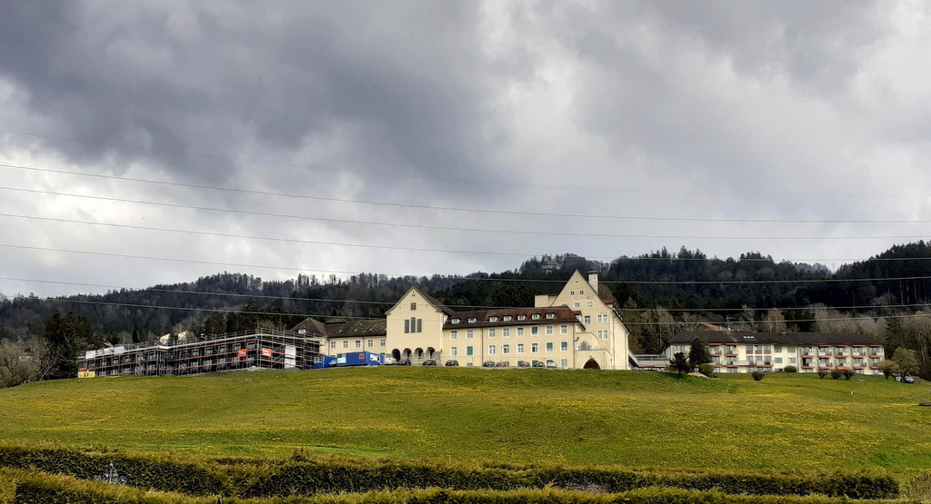 Jesuheim Projekt Haus Pf__nder C AUFBAU HOLZMODUL-CONTAINER April 2021 _19_.jpg