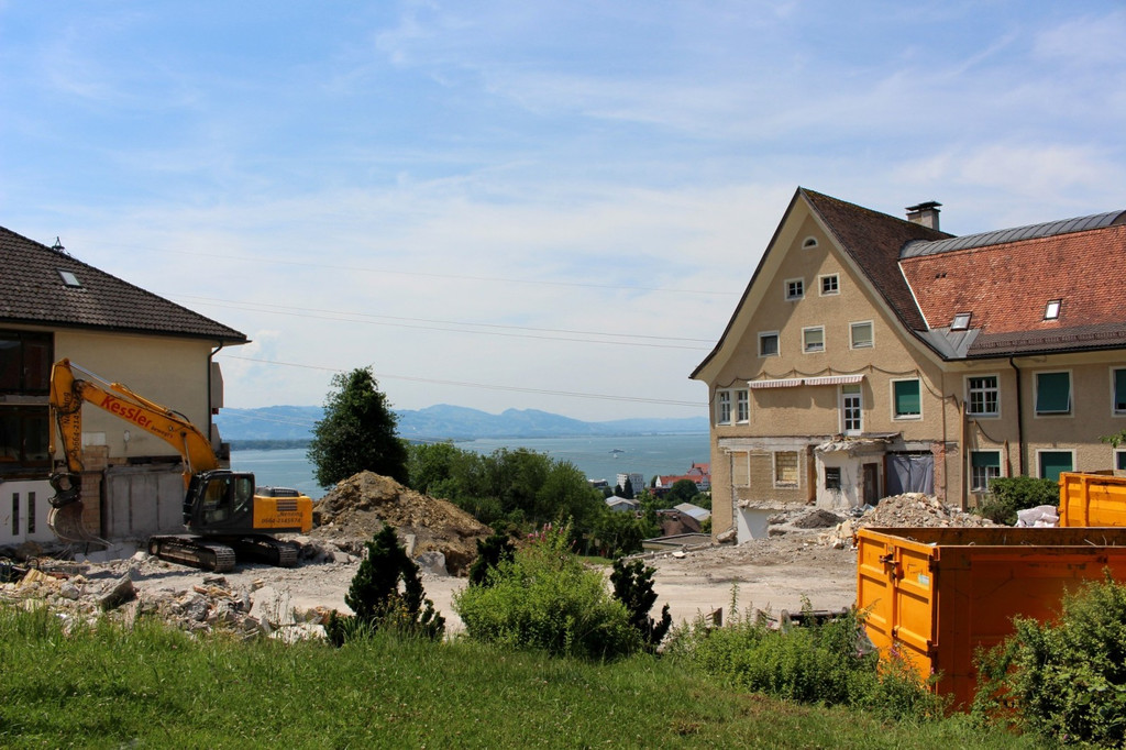 Jesuheim Projekt Haus Pf__nder E ABBRUCH MITTELTRAKT Juli 2021 _8_.JPG