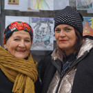 Die k__nstlerinnen Margarete M__ller und Bettina Bohne.JPG