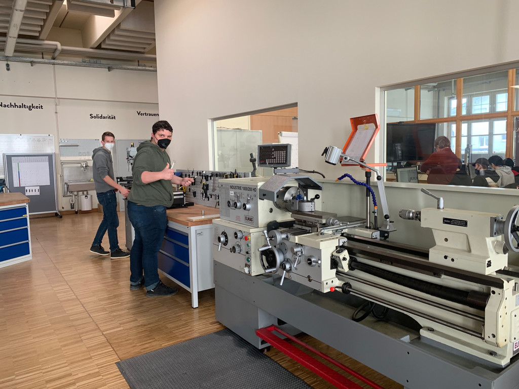 Schulwahl in Pandemiezeiten_Industrial Engineering and Management_1 _2_.jpg