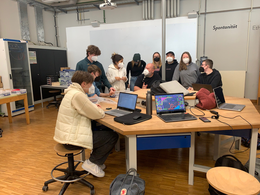 Schulwahl in Pandemiezeiten_Produktmanagement und Futuretecs_1 _2_.jpg